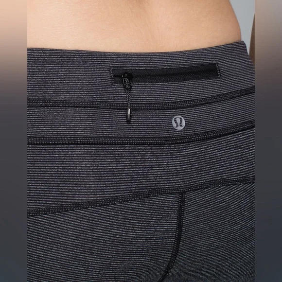 LULULEMON RUN: PACE TIGHT - Picture 4 of 13